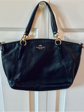 Coach Kelsey Black Pebbled Leather Gold Hardware Satchel Bag *no shoulder strap